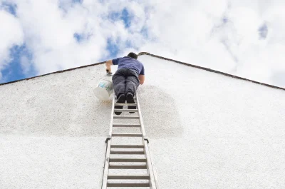 Peinture extérieure à Eyne — façades et ravalement